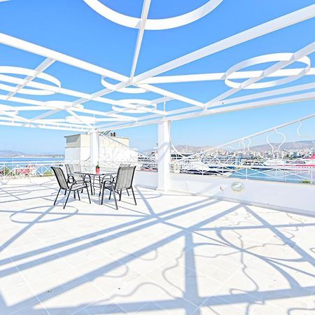 Charming Apartment With A Sea View Terrace Пирей Экстерьер фото